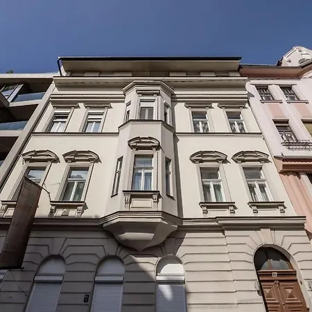 Deleted Budapesta
