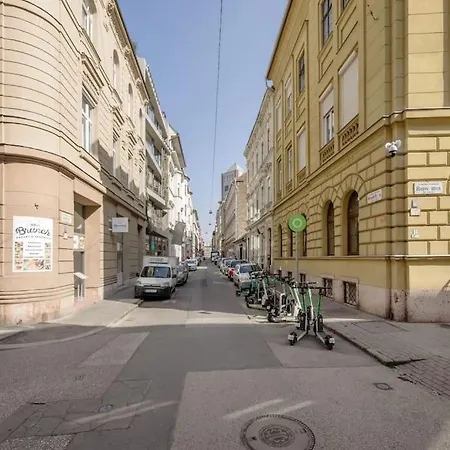 Apartament Deleted Budapesta