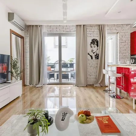 아파트 Relaxing Spacious Balcony Super Near Opera *