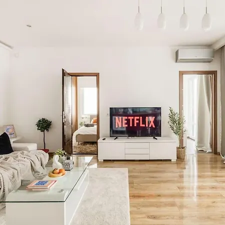 Relaxing Spacious Balcony Super Near Opera 부다페스트