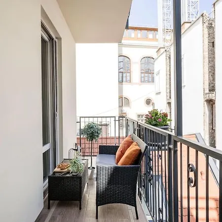 Relaxing Spacious Balcony Super Near Opera * 부다페스트